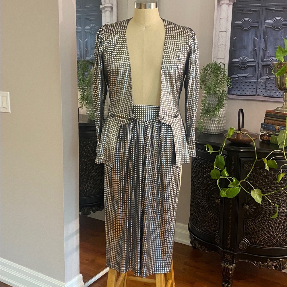 Babu  Shinny silver skirt and blazer set ladies size S